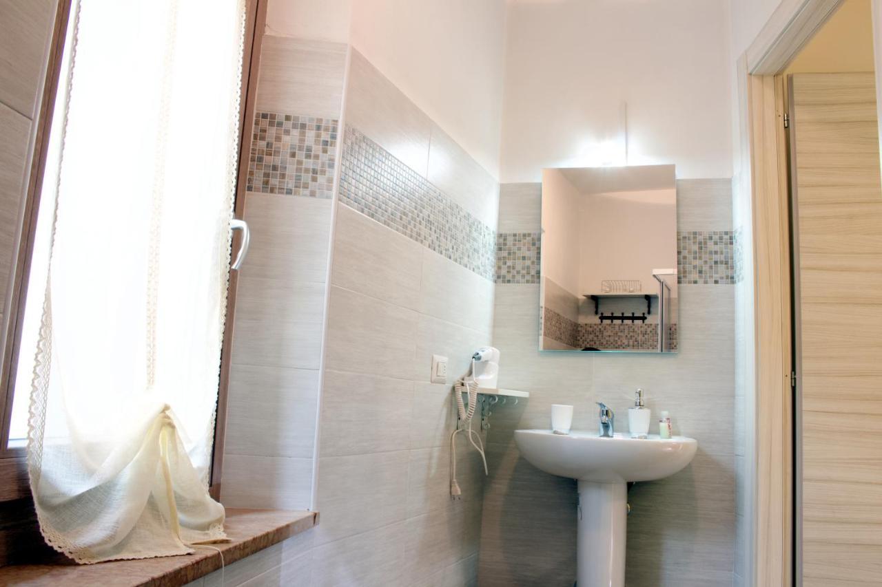 데르비오 La Magnolia Guests House B&B 외부 사진
